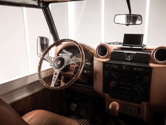 LAND ROVER Defender 90 2.5 TD5 Pick Up S