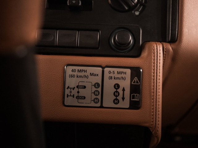 LAND ROVER Defender 90 2.5 TD5 Pick Up S