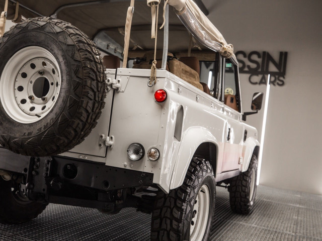 LAND ROVER Defender 90 2.5 TD5 Pick Up S