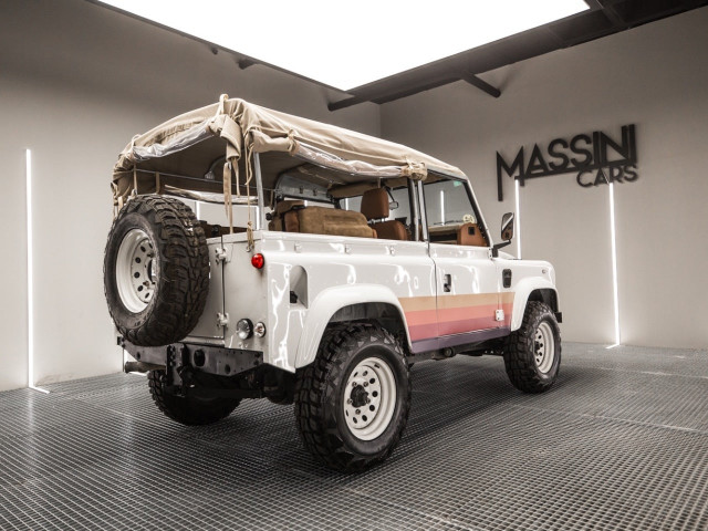 LAND ROVER Defender 90 2.5 TD5 Pick Up S