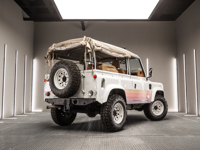 LAND ROVER Defender 90 2.5 TD5 Pick Up S