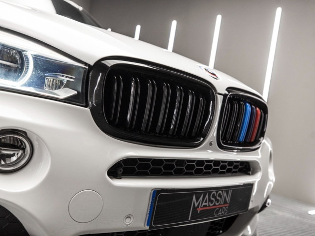 BMW X5 M50d