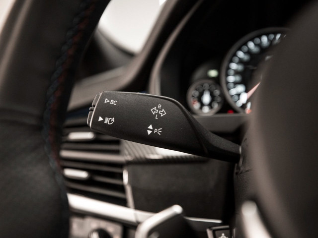 BMW X5 M50d