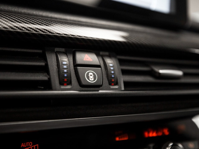 BMW X5 M50d