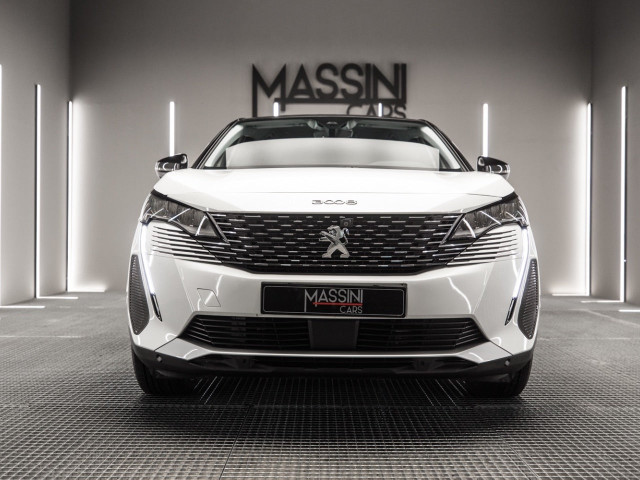 PEUGEOT 3008 Hybrid 225 eEAT8 Allure Pack