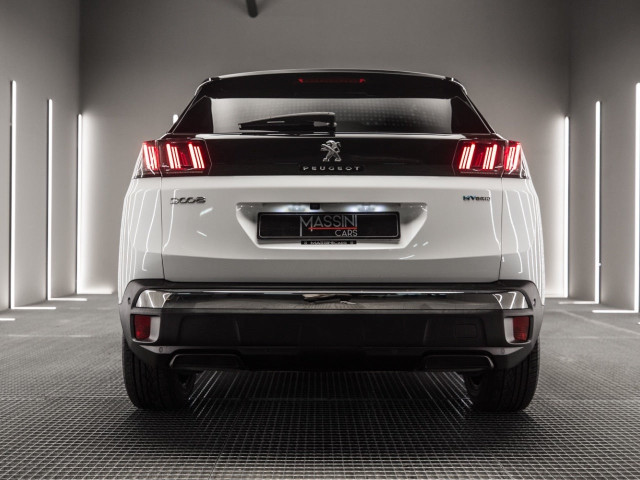 PEUGEOT 3008 Hybrid 225 eEAT8 Allure Pack