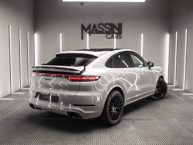 PORSCHE Cayenne Coupe EHybrid Platinum Edition