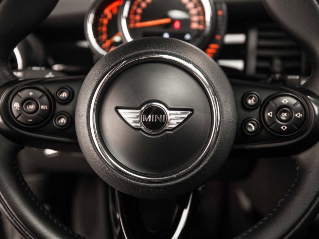 MINI COOPER SD 5 PUERTAS