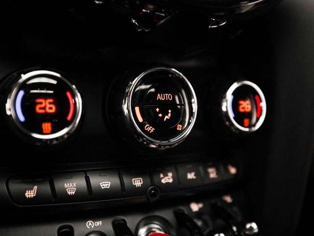 MINI COOPER SD 5 PUERTAS