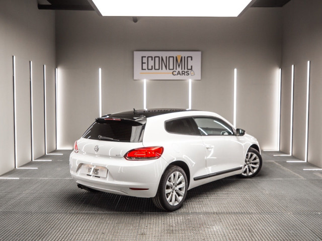 VOLKSWAGEN Scirocco 2.0 TDI 140cv DPF