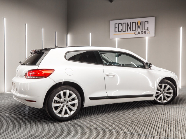 VOLKSWAGEN Scirocco 2.0 TDI 140cv DPF