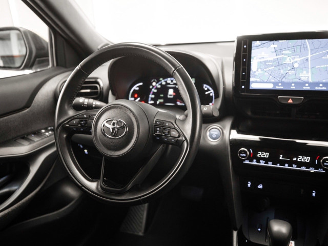 TOYOTA Yaris Cross 1.5 120H Premiere Edition