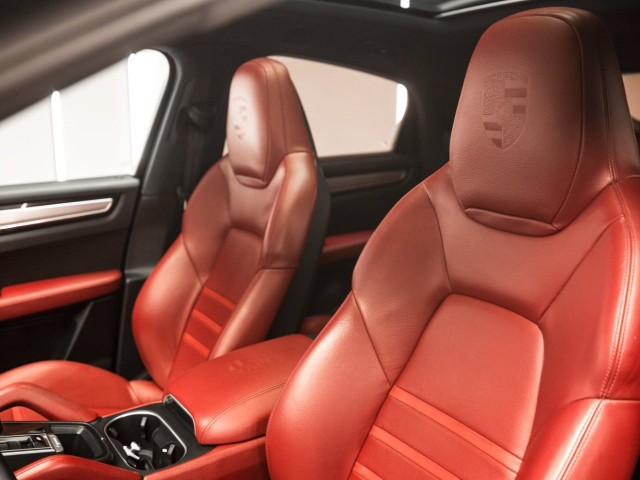 PORSCHE Cayenne Coupe EHybrid