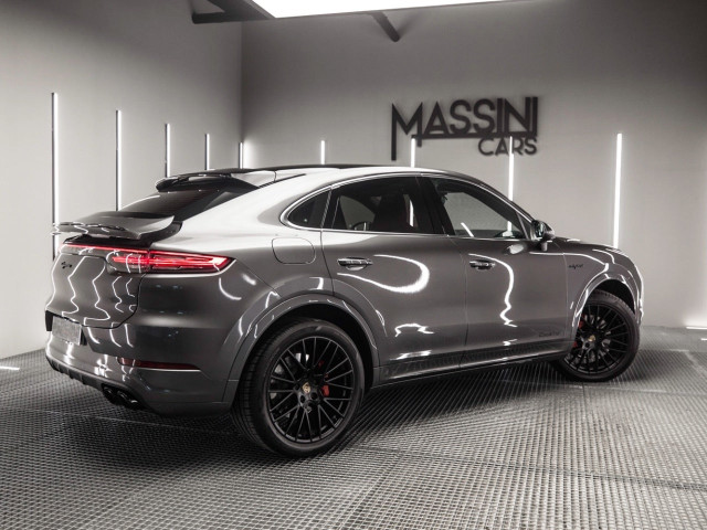 PORSCHE Cayenne Coupe EHybrid