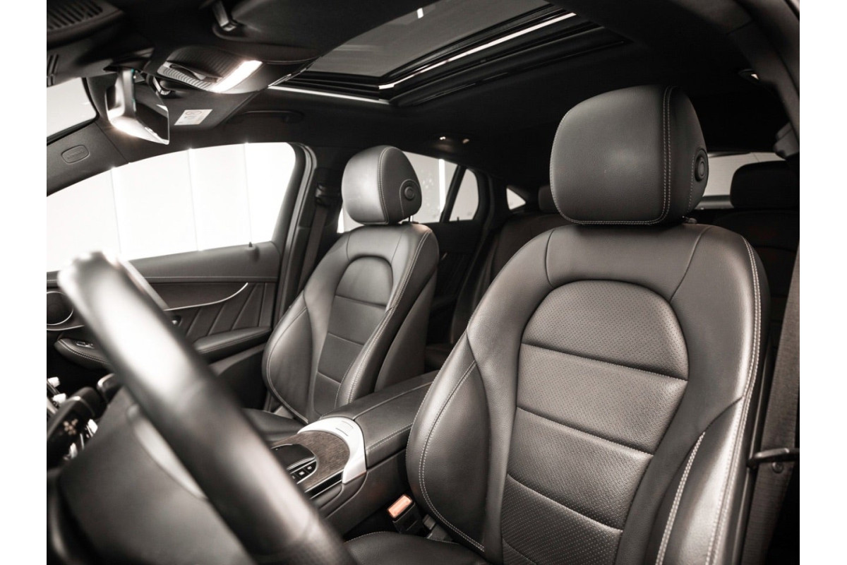 MERCEDES GLC Coupe 220 d... 2