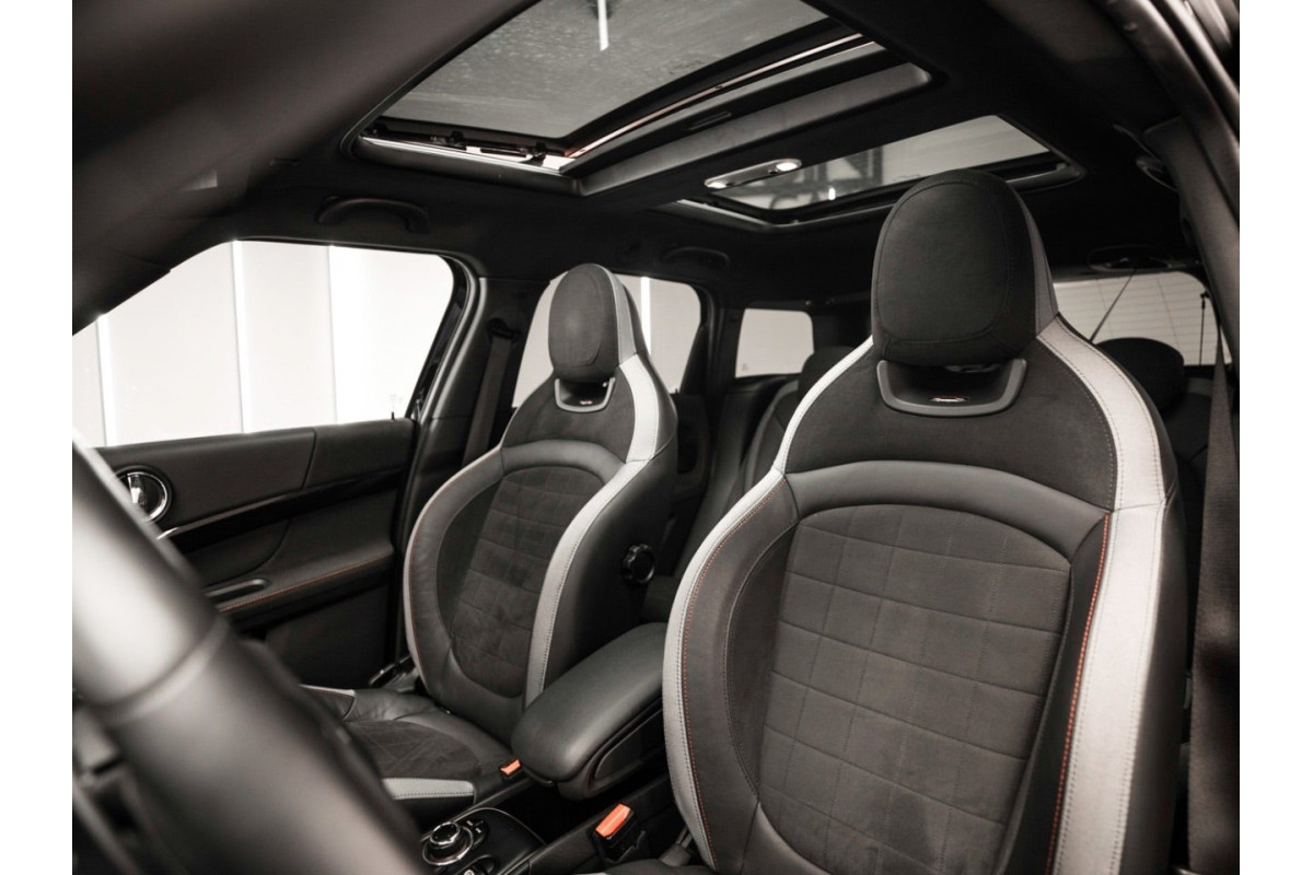 MINI Countryman John Cooper... 2