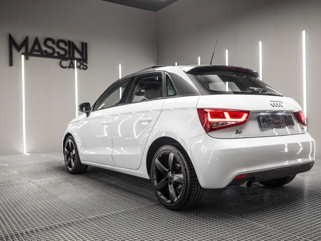 AUDI A1 Sportback 1.6 TDI 90cv S tronic Ambition