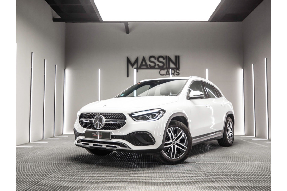 MERCEDES GLA 200 D