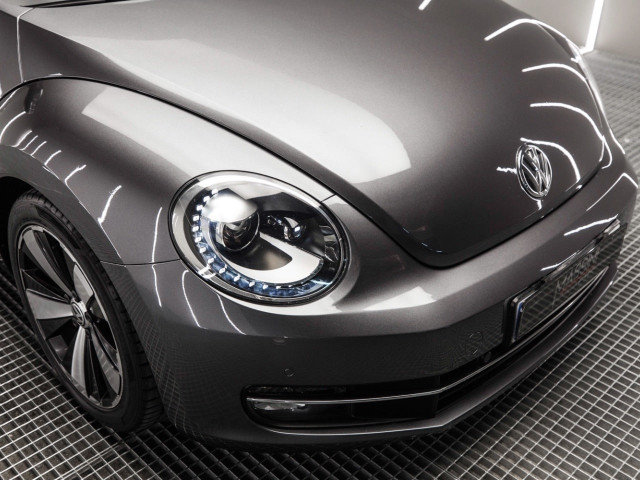 VOLKSWAGEN Beetle 1.6 TDI 105cv Design