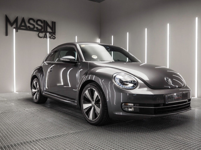 VOLKSWAGEN Beetle 1.6 TDI 105cv Design