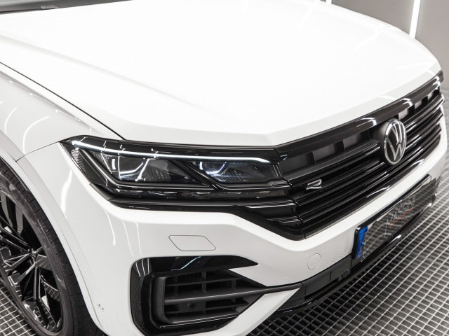 VOLKSWAGEN Touareg R 3.0 V6 TSI 340kW Tip 4M