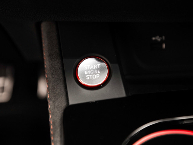 AUDI A4 RS4 Avant Competit Plus TFS 331 kW tiptr