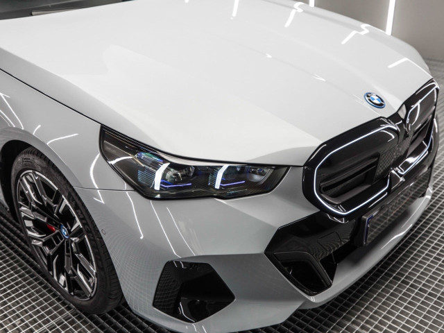 BMW i5 M60 xDrive