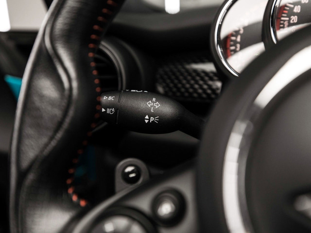 MINI John Cooper Works Cabrio