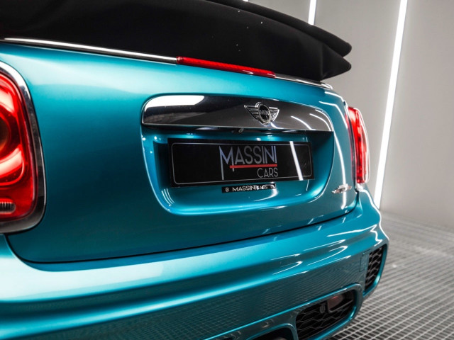 MINI John Cooper Works Cabrio