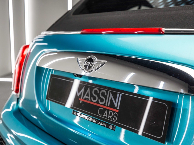 MINI John Cooper Works Cabrio