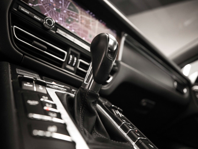 PORSCHE Macan S
