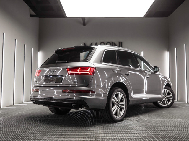 AUDI Q7 3.0 TDI 272CV quattro tiptronic