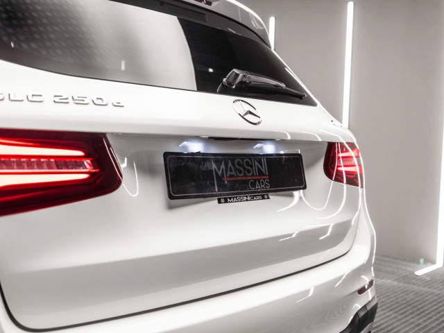 MERCEDES Clase GLC 250 d 4MATIC AMG Line