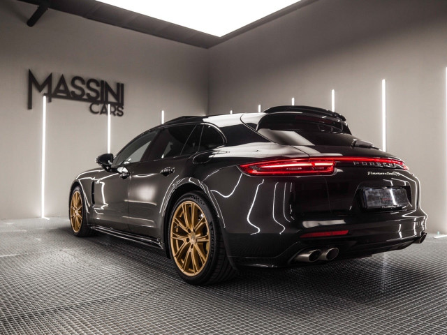 PORSCHE Panamera 4 EHybrid Sport Turismo