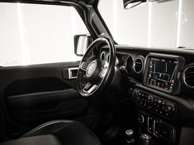 JEEP Wrangler 2.0T GME Sahara 8ATX E6D