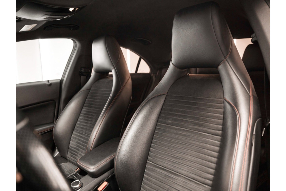 MERCEDES Clase CLA 200 CDI 2