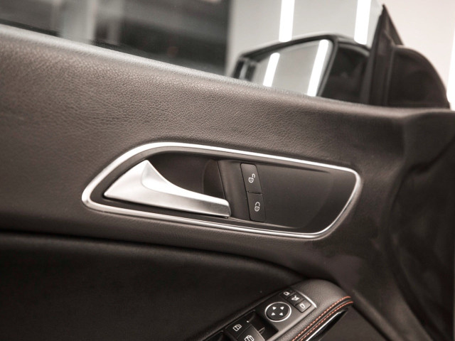MERCEDES Clase CLA 200 CDI