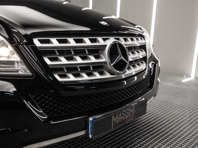 MERCEDES Clase M ML 300 CDI 4M Blue Efficiency