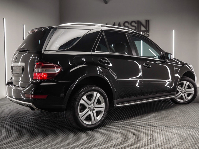 MERCEDES Clase M ML 300 CDI 4M Blue Efficiency
