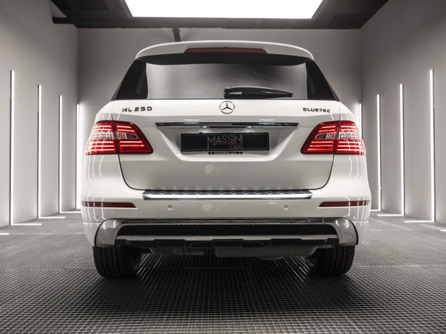 MERCEDES Clase M ML 250 BlueTEC 4MATIC