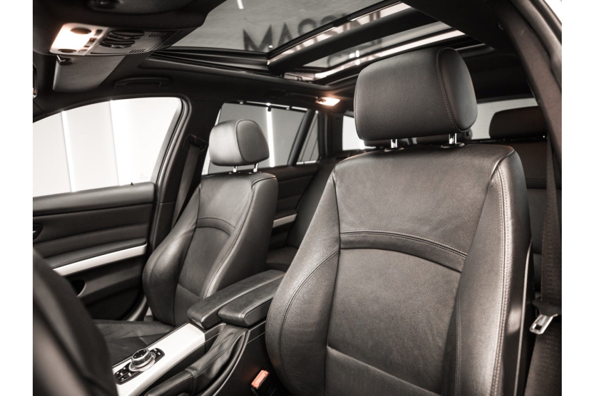 BMW Serie 3 325d Auto Touring 2