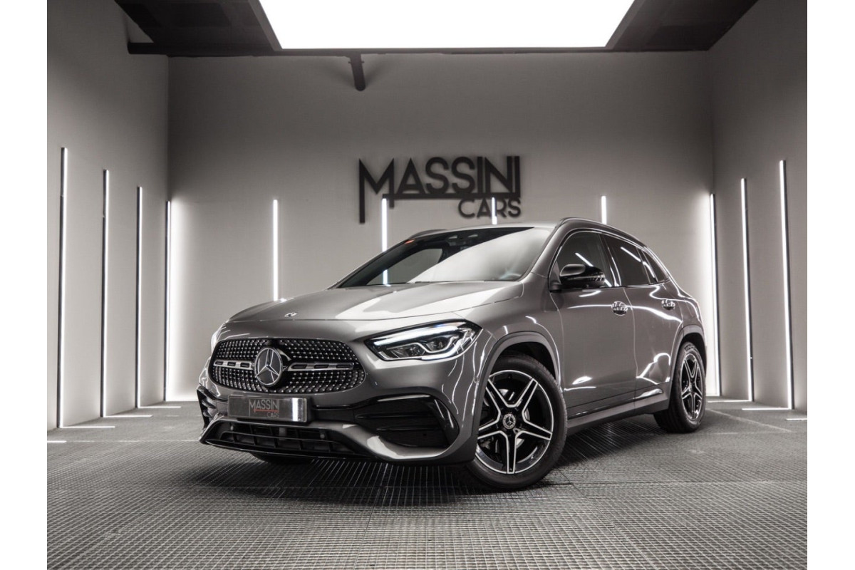 MERCEDES GLA 200