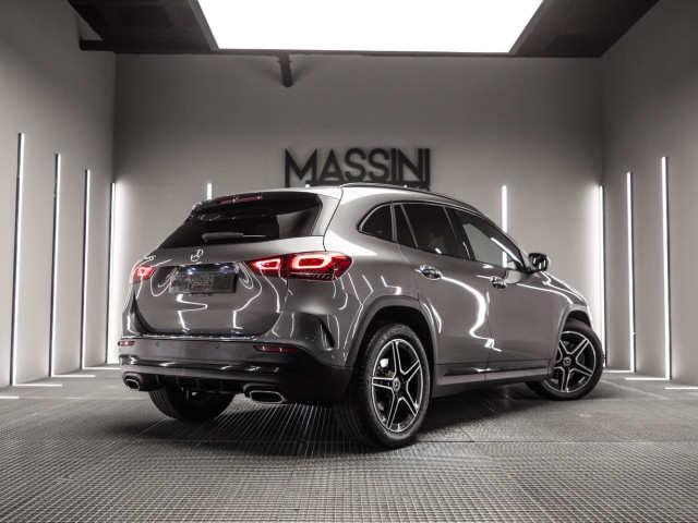 MERCEDES GLA 200