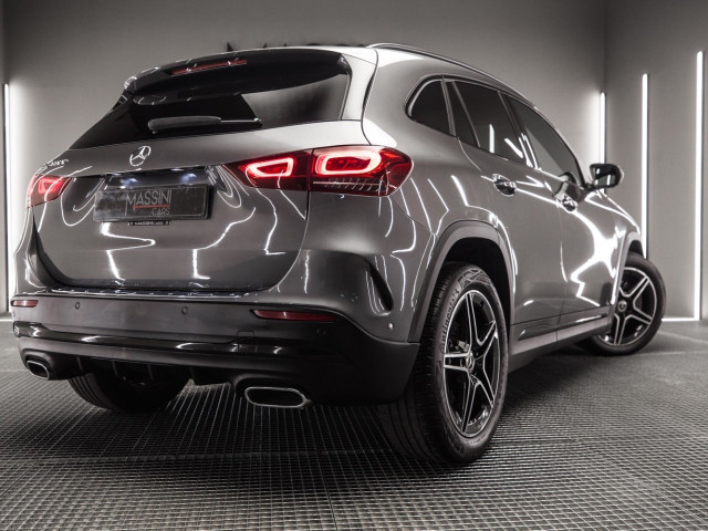 MERCEDES GLA 200