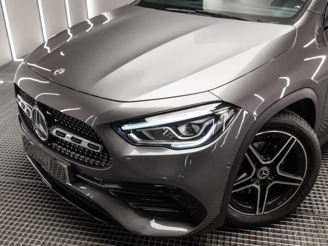 MERCEDES GLA 200