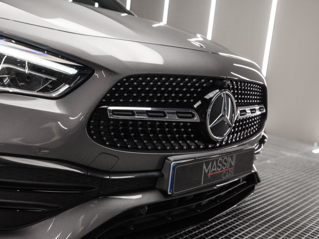 MERCEDES GLA 200