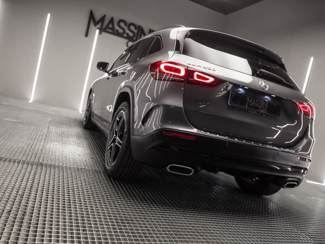 MERCEDES GLA 200