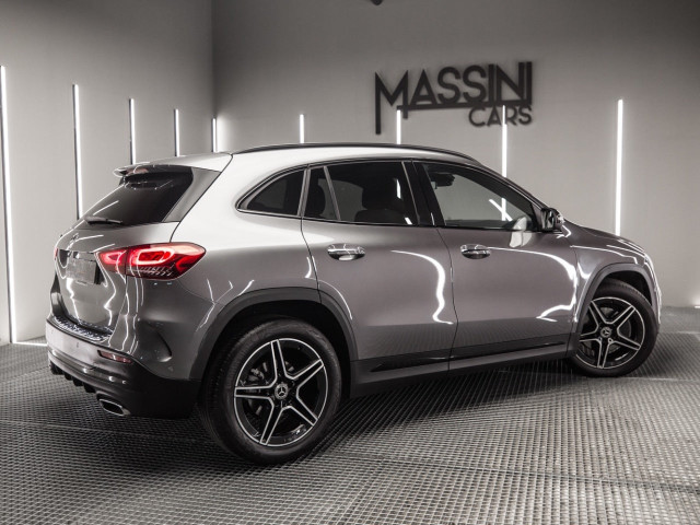 MERCEDES GLA 200