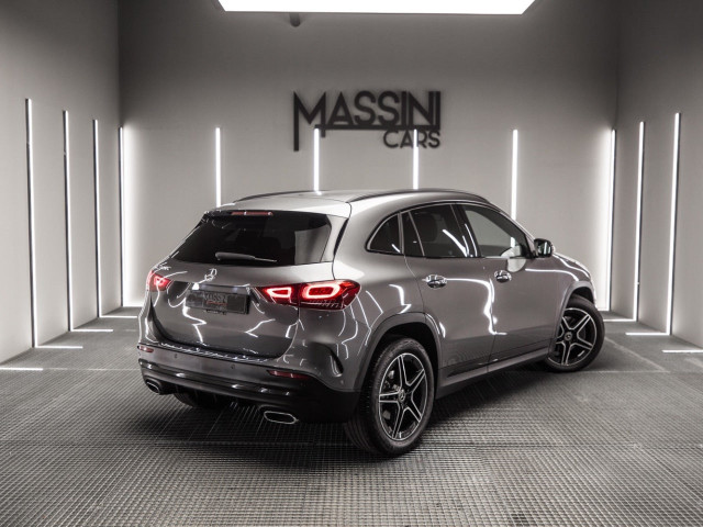MERCEDES GLA 200