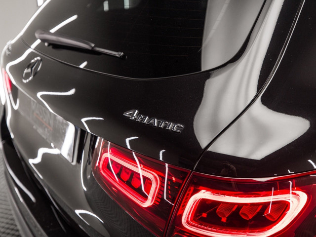 MERCEDES Clase GLC 300 4MATIC